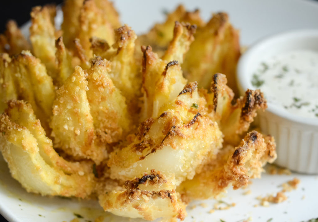 Air Fryer Blooming Onion Recipe
 How to Make an Air Fried Blooming ion Mommy Hates Cooking