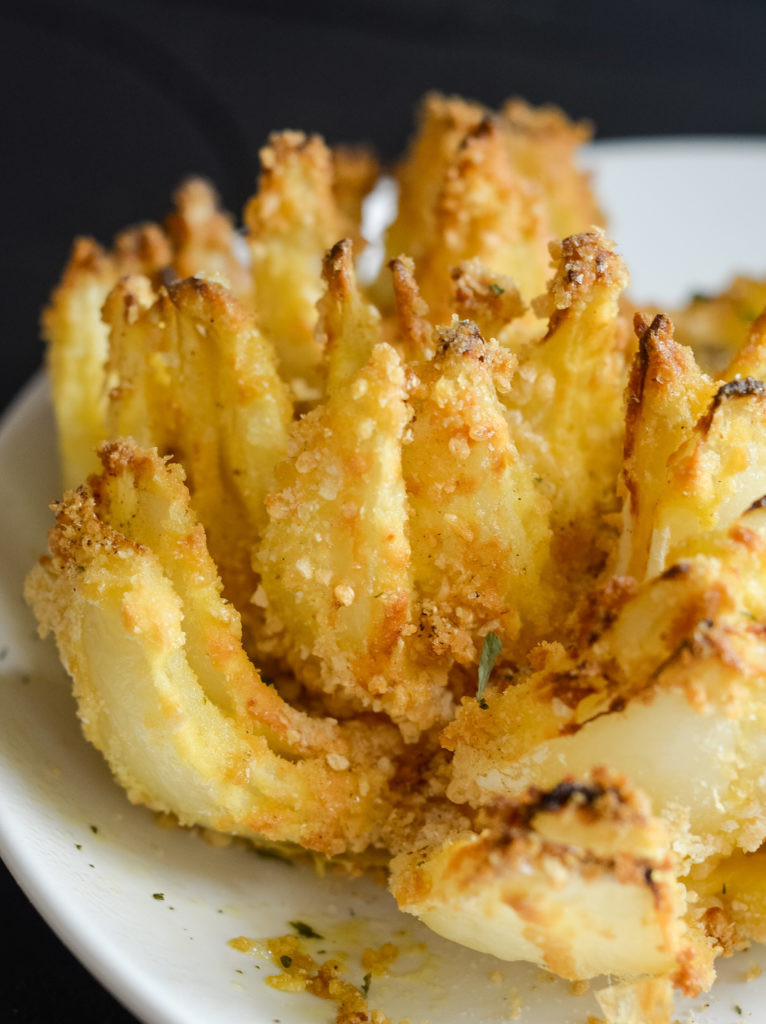 Air Fryer Blooming Onion Recipe
 How to Make an Air Fried Blooming ion Mommy Hates Cooking