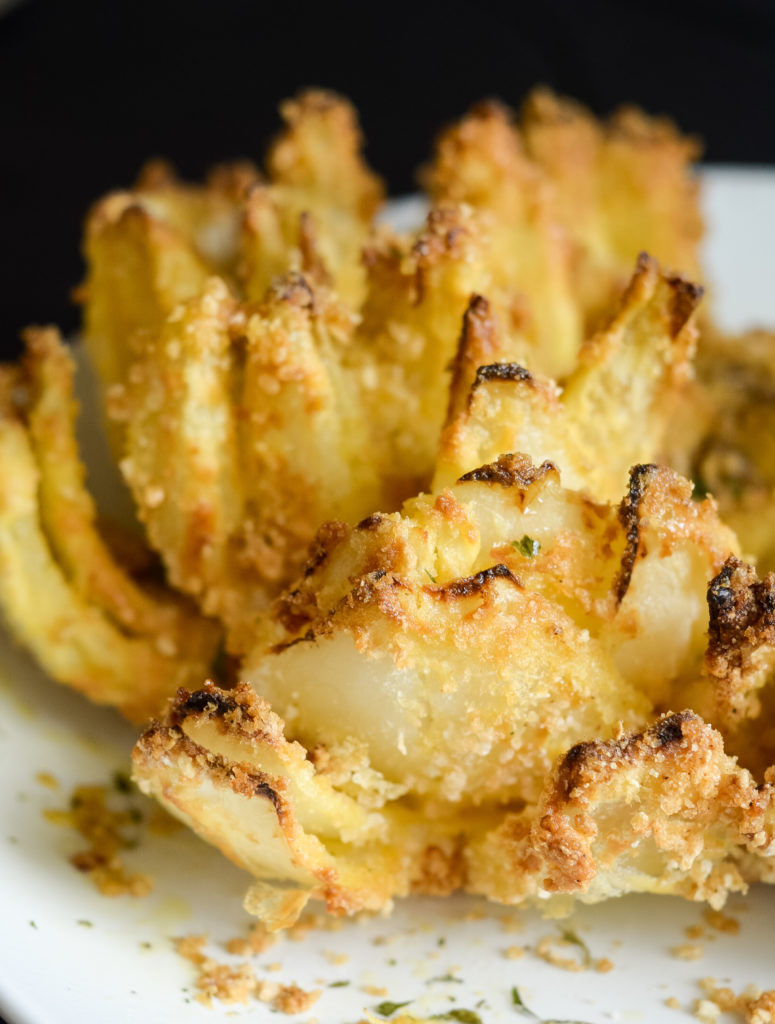 Air Fryer Blooming Onion Recipe
 How to Make an Air Fried Blooming ion Gluten Free