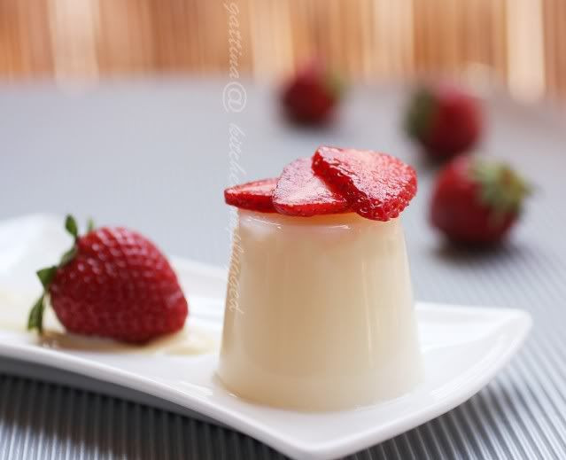 Almond Milk Dessert
 Ve arian Almond Milk Pudding uses agar agar instead of