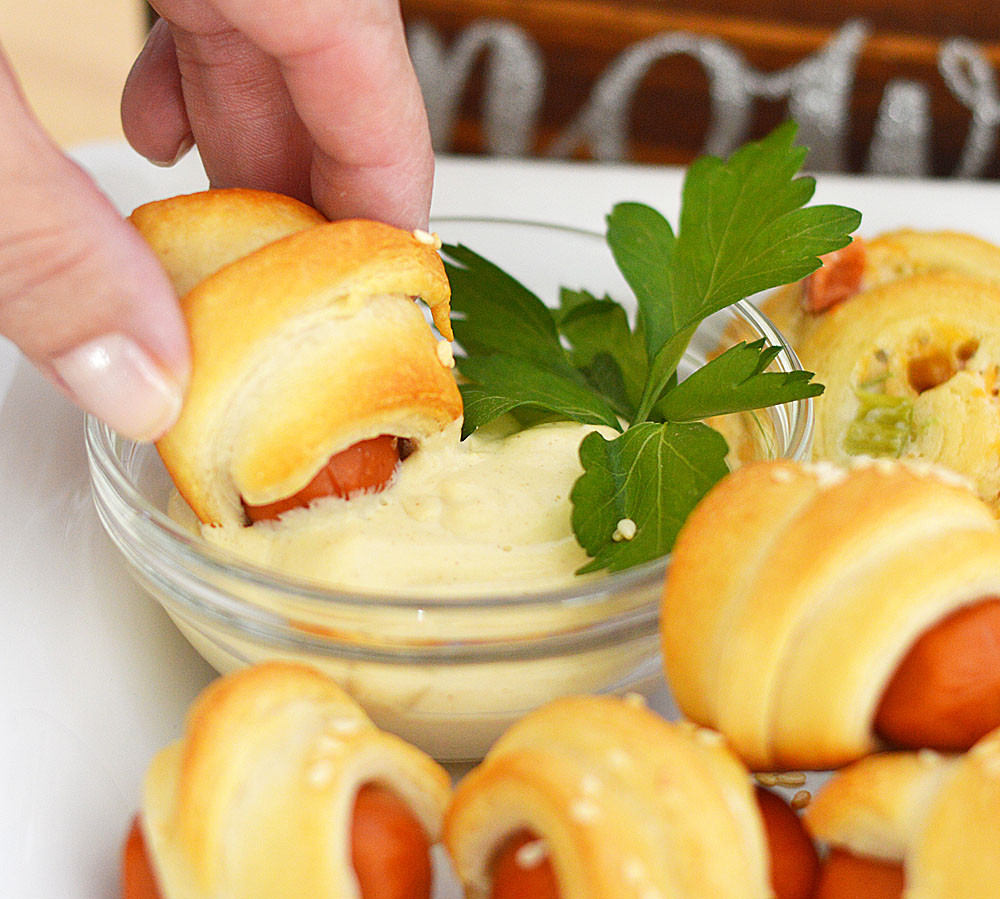 Appetizers Made With Crescent Rolls
 Immaculate Holiday Crescent Roll Appetizers TheVegLife