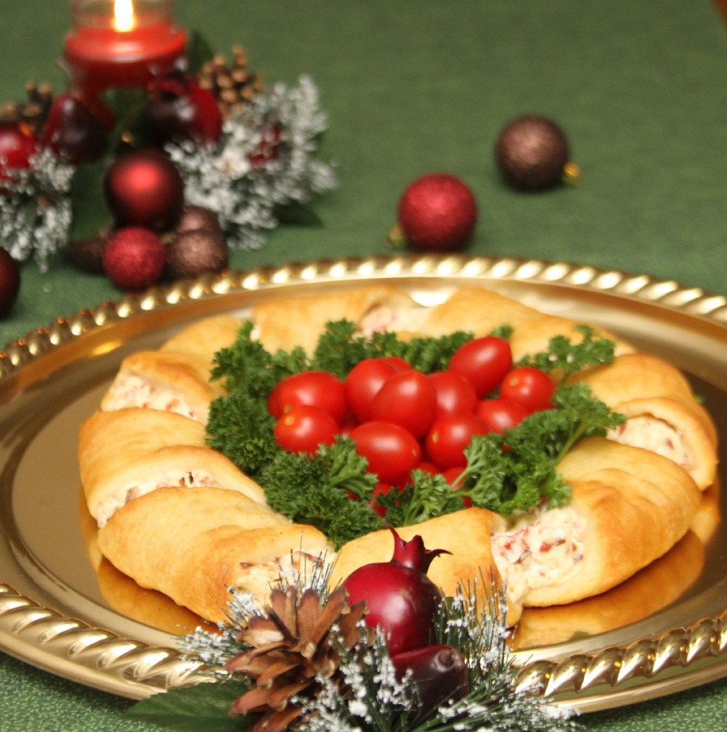 Appetizers Using Crescent Rolls
 Christmas Wreath Crescent Rolls Appetizer Recipes Just