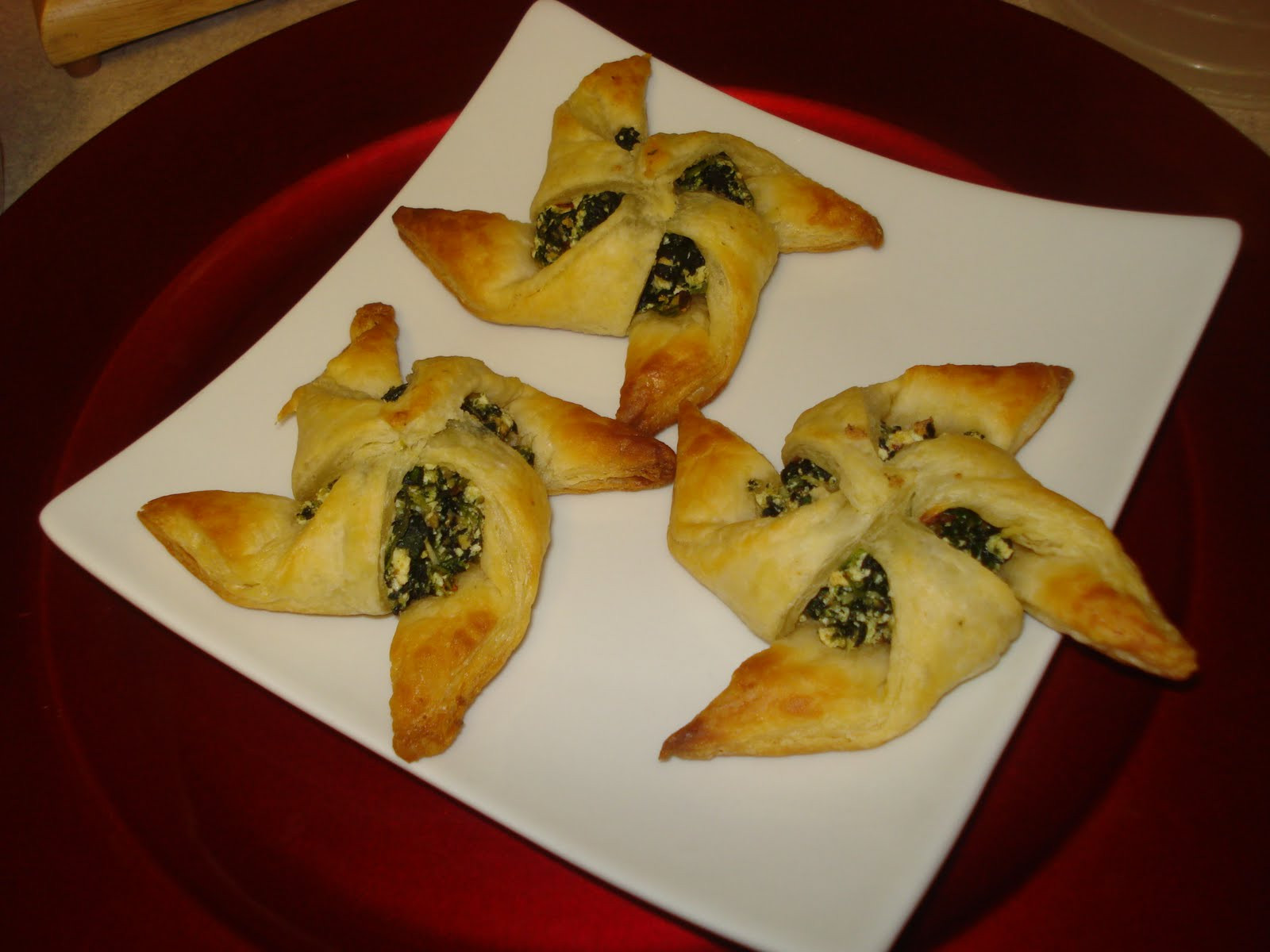 Appetizers Using Puff Pastry
 The Sizzling Pan "Appetizers" Paneer Spinach Puffpastry