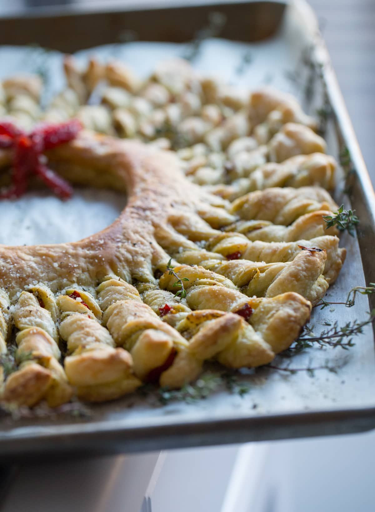 Appetizers With Puff Pastry Sheets
 Puff Pastry Pesto Wreath Recipe