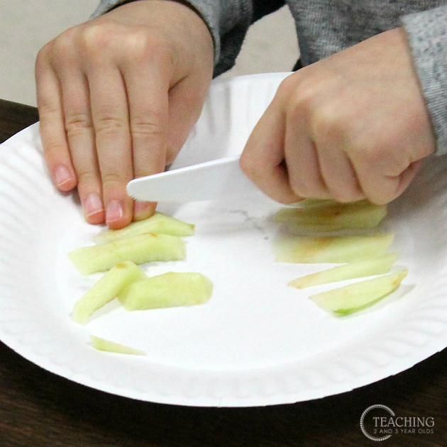 Applesauce For Kids
 Easy Applesauce Recipe for Kids