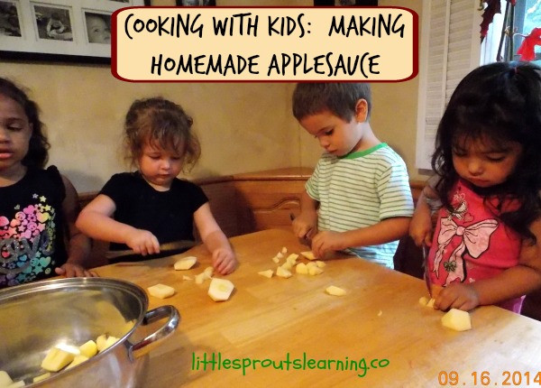 Applesauce For Kids
 Homemade Applesauce Cooking with Kids Little Sprouts