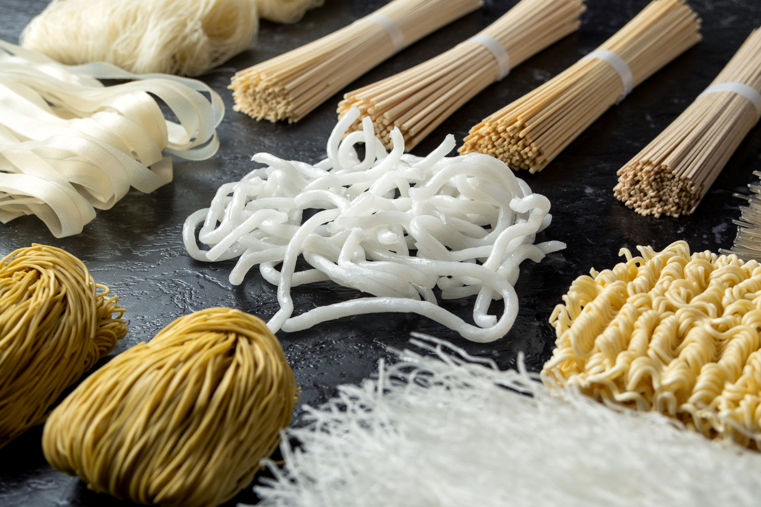 Asian Noodles Types
 7 Different Kinds of Asian Noodles You Should Know
