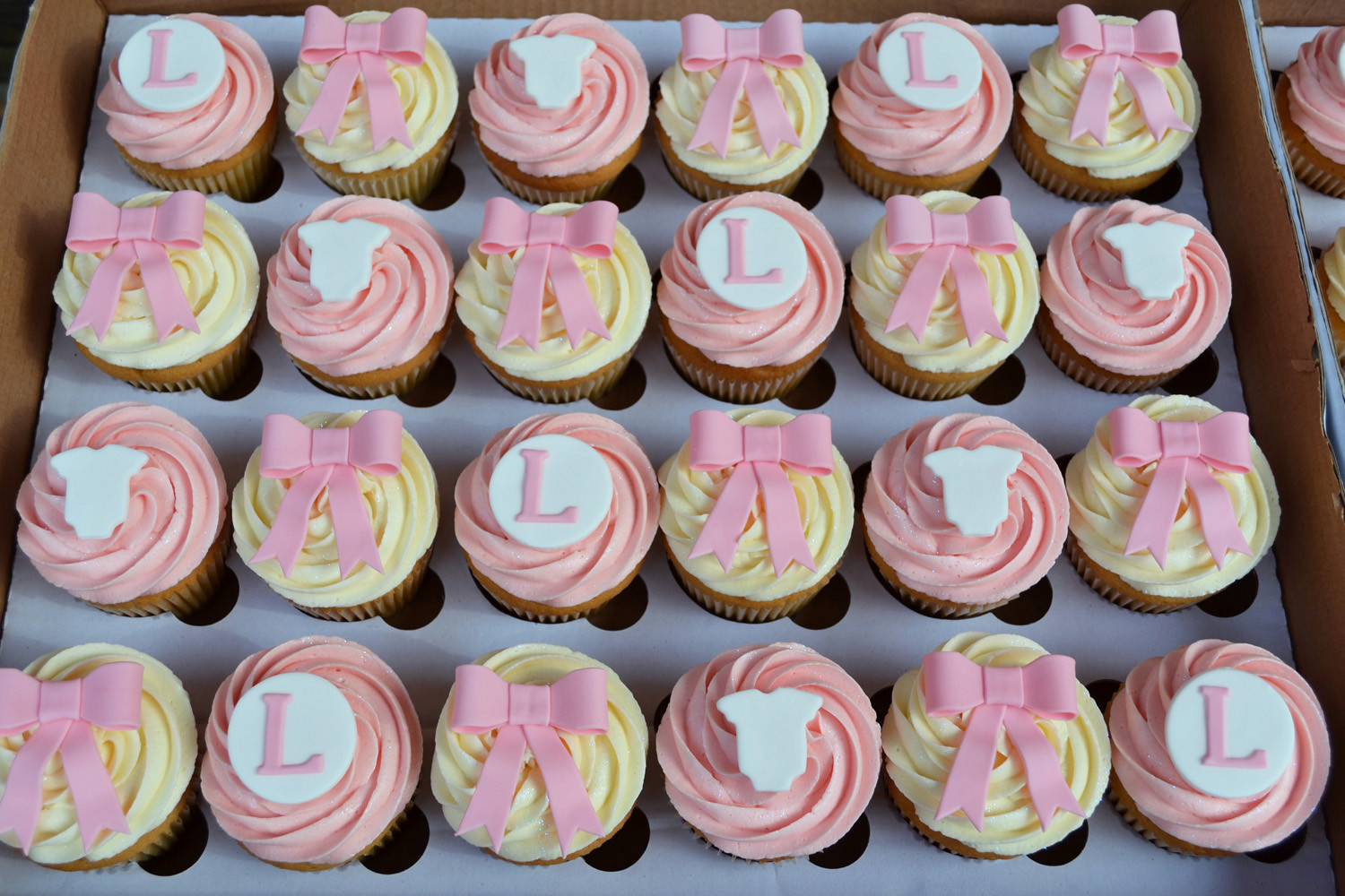 Baby Shower Cupcakes For Girls
 Little Paper Cakes Baby Girl Baby Shower Cupcakes