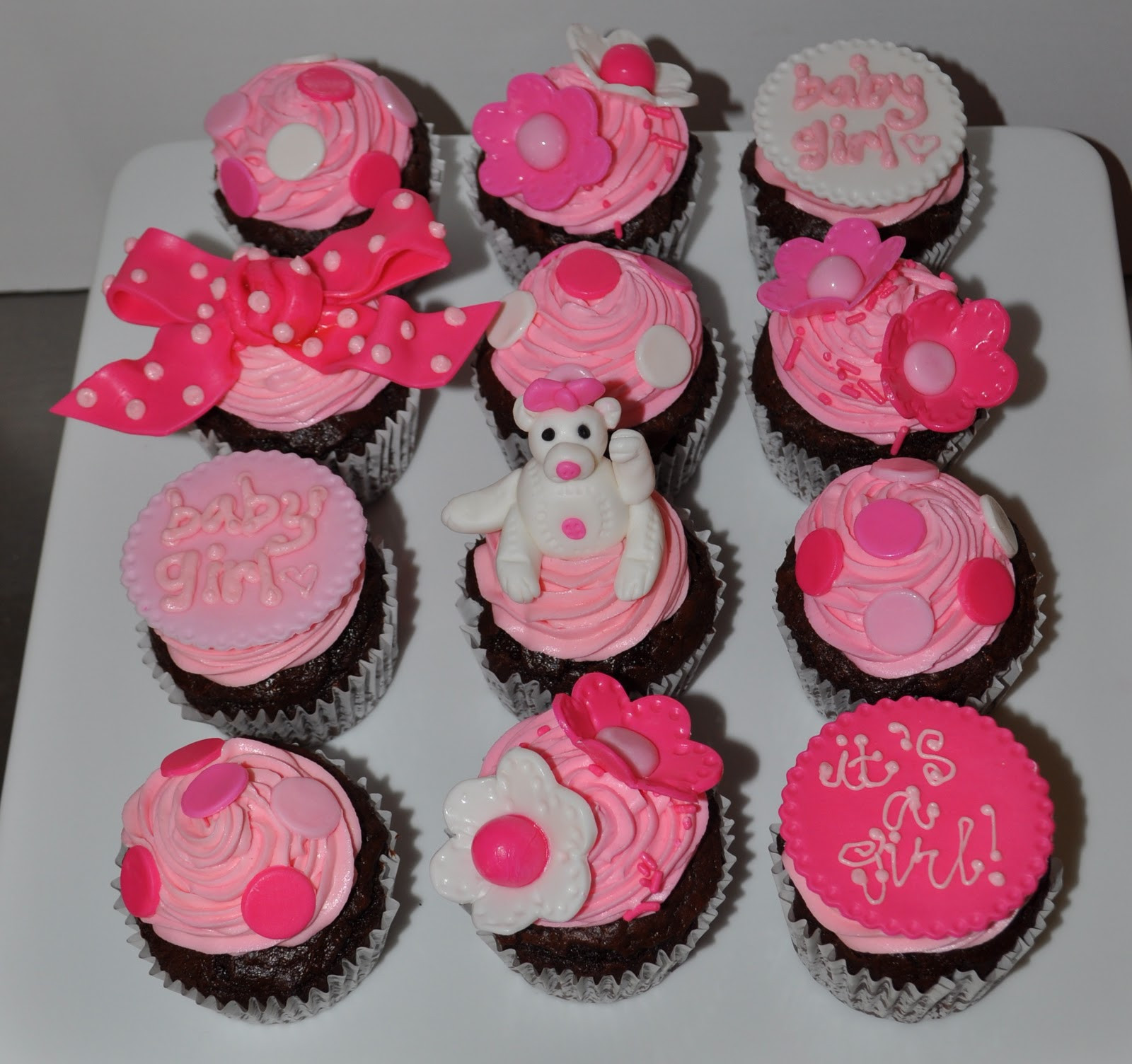 Baby Shower Cupcakes For Girls
 Leah s Sweet Treats Pink Baby Girl Shower Cupcakes