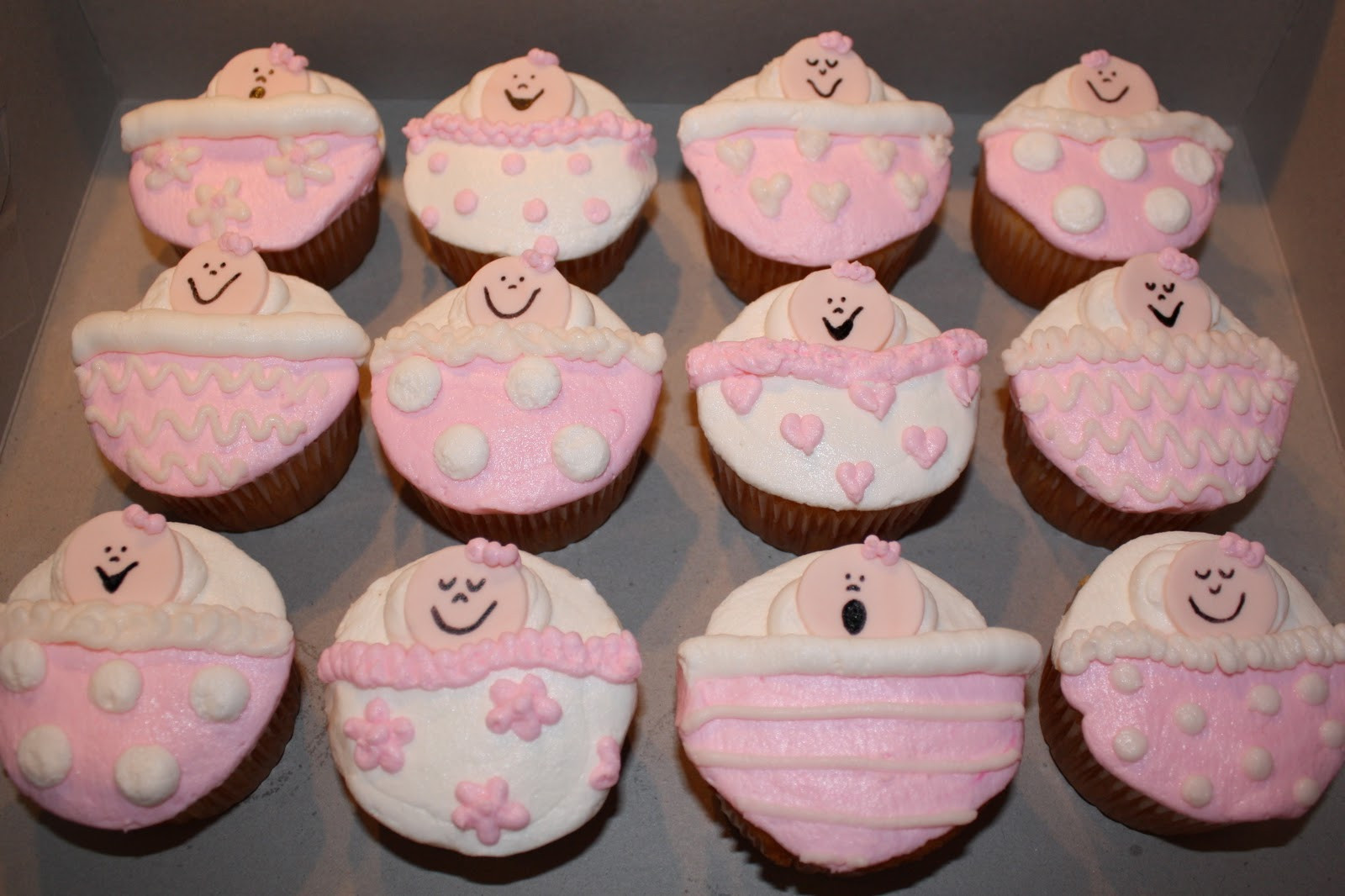 Baby Shower Cupcakes For Girls
 Kake Baby Girl Shower Cupcakes