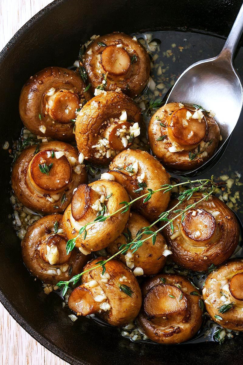 Baked Mushrooms Recipe
 Roasted Mushrooms with Garlic Butter Sauce Recipe — Eatwell101