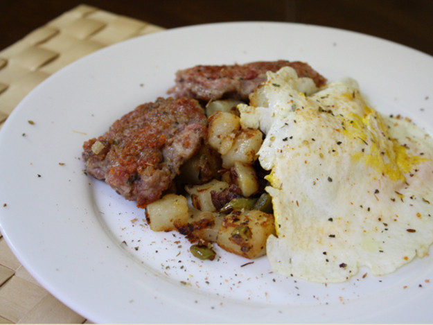 Breakfast Sausage Recipes For Dinner
 Dinner Tonight Breakfast Sausage Home Fries and Eggs