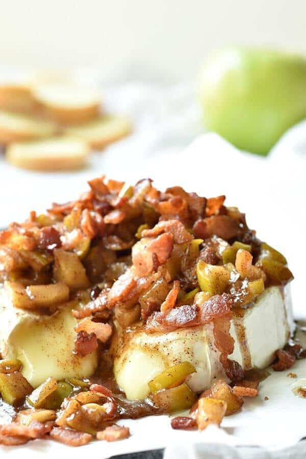 Brie Cheese Appetizers
 Baked Brie Cheese Appetizer with Apples and Bacon