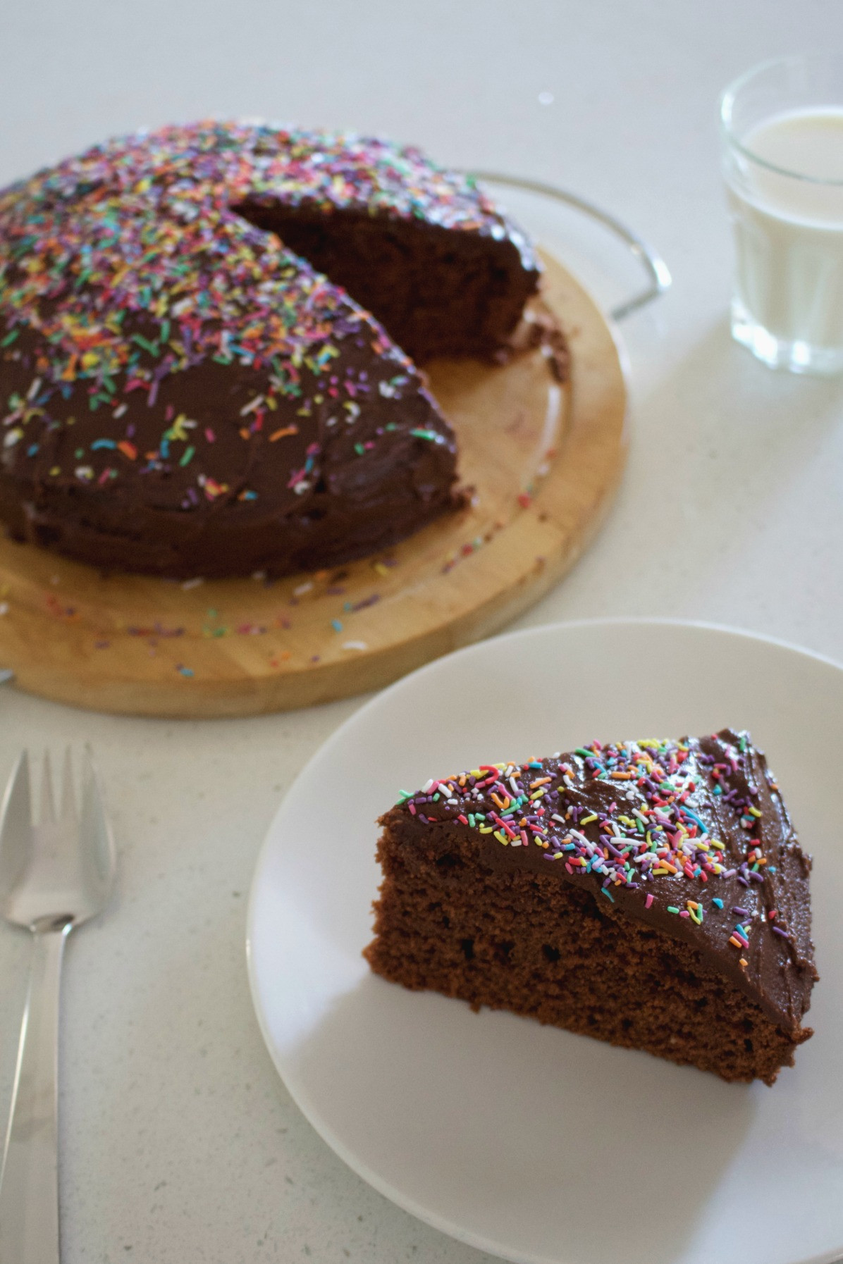 Cake Recipe No Eggs
 Egg free chocolate cake with easy fudge icing – no eggs