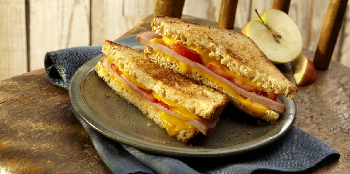 Calories In Grilled Cheese Sandwich On White Bread
 Grilled Ham & Cheese Sandwich Recipe