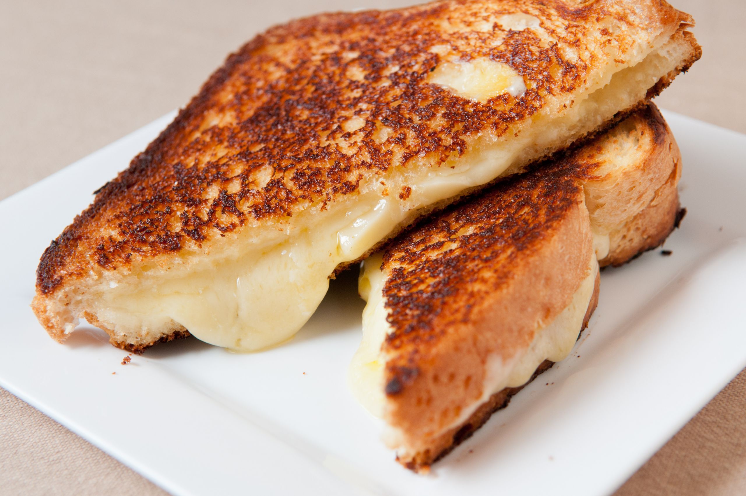Calories In Grilled Cheese Sandwich On White Bread
 Grilled Cheese Sandwiches
