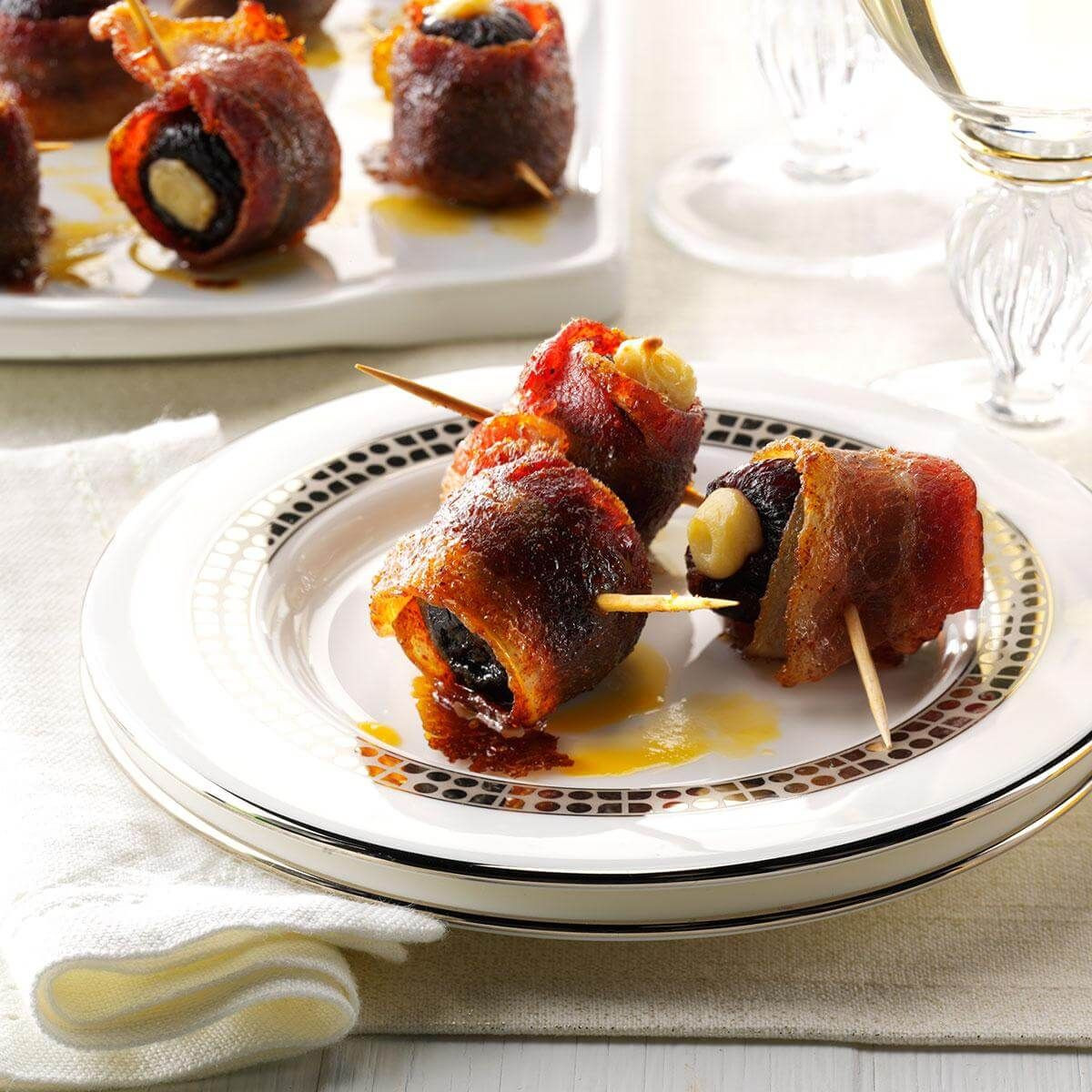 Candied Bacon Appetizers
 Can d Bacon Wrapped Figs Recipe