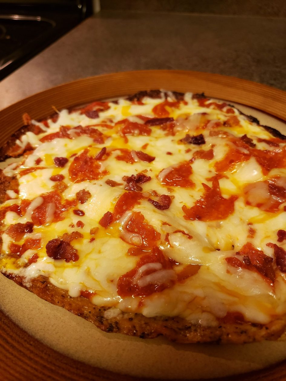 Cauliflower Pizza Keto
 Quick and Easy Keto Pizza with Cauliflower crust – Keto Plates