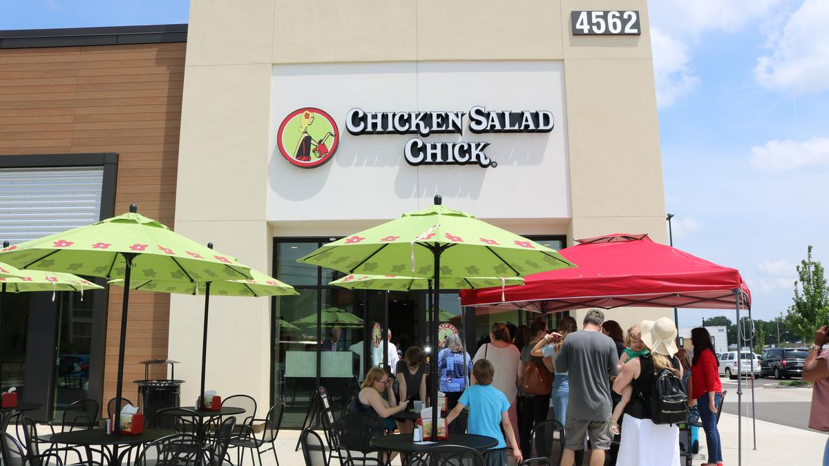 Chicken Salad Chick Memphis
 Chicken Salad Chick opens in East Memphis prepares to