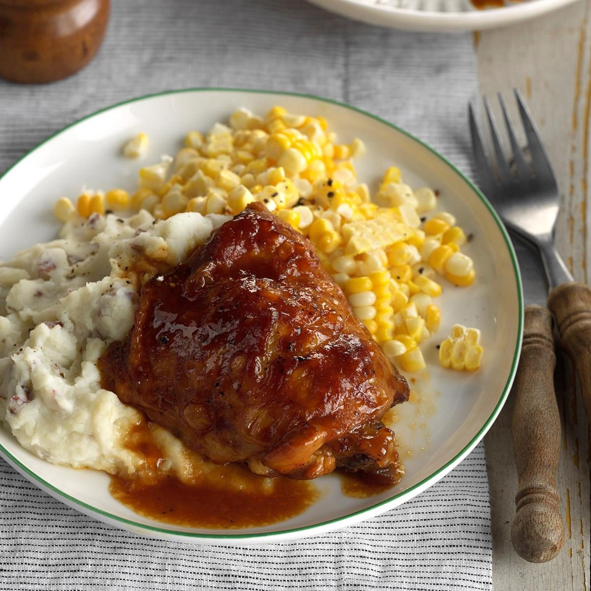 Chicken Thigh Dinner Recipes
 Saucy Chicken Thighs Recipe