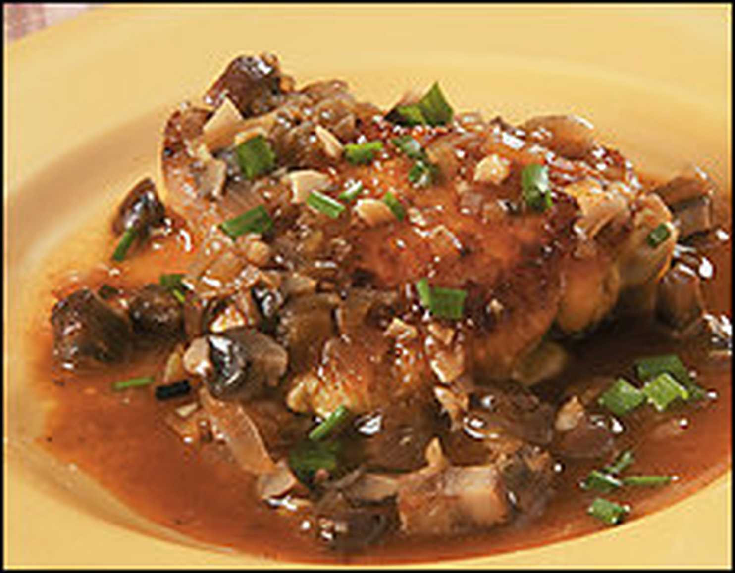Chicken Thighs And Mushroom Recipes
 Crusty Chicken Thighs With Mushroom Sauce The Washington