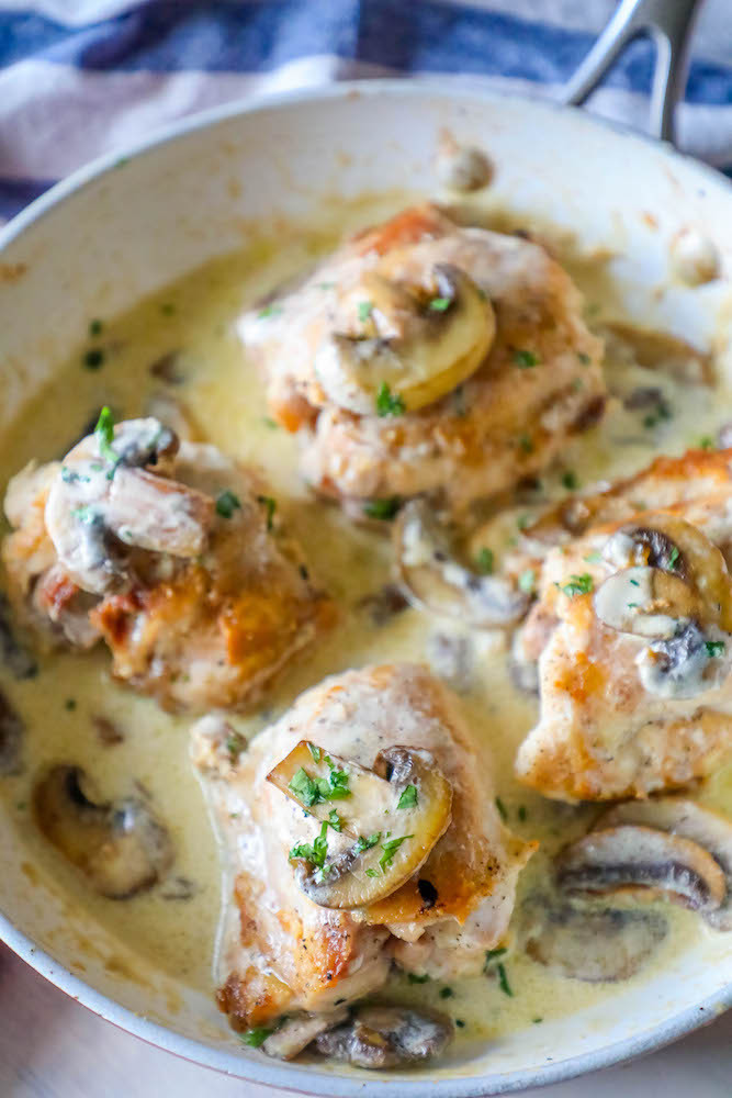 Chicken Thighs And Mushroom Recipes
 Creamy Garlic Chicken Thighs and Mushrooms Recipe Sweet