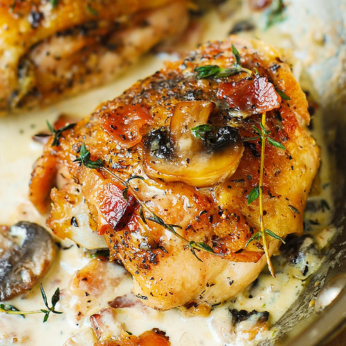 Chicken Thighs And Mushroom Recipes
 Chicken Thighs with Creamy Bacon Mushroom Thyme Sauce