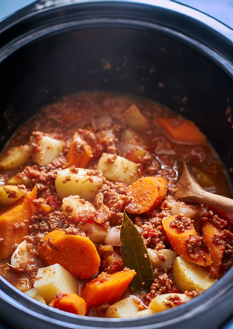 Crock Pot Beef Stew Recipe
 Crock Pot Ground Beef Stew Potato and Carrot — Eatwell101