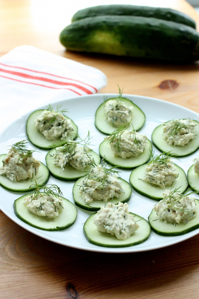 Cucumber Appetizers With Dill And Cream Cheese
 Seasonal Appetizer Cucumber Rounds with Raw Herbed Dill