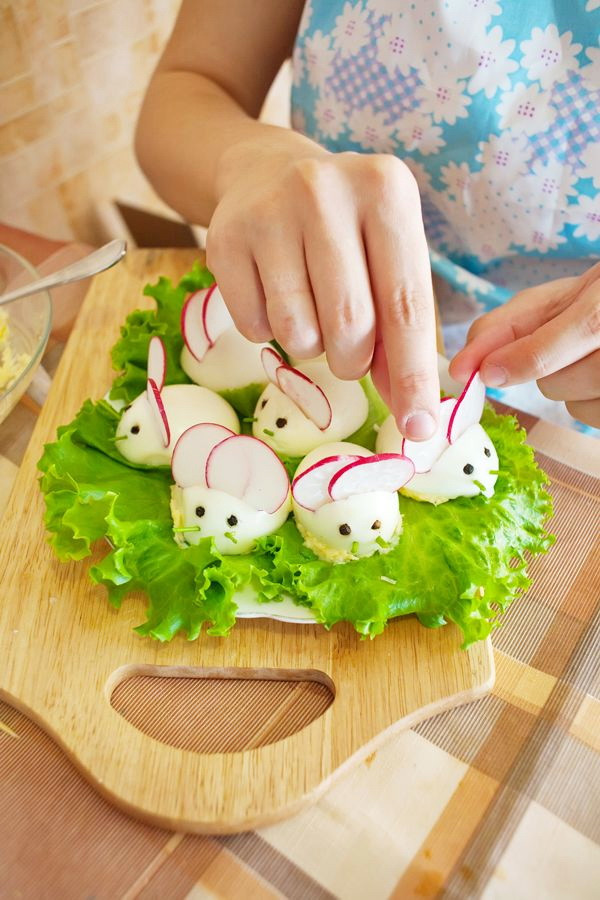 Cute Easter Appetizers
 Easy Easter Bunny Deviled Egg Appetizer – Good Healthy