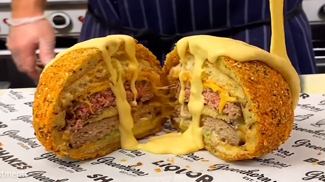 Deep Fried Hamburgers
 Could you eat this incredible deep fried burger