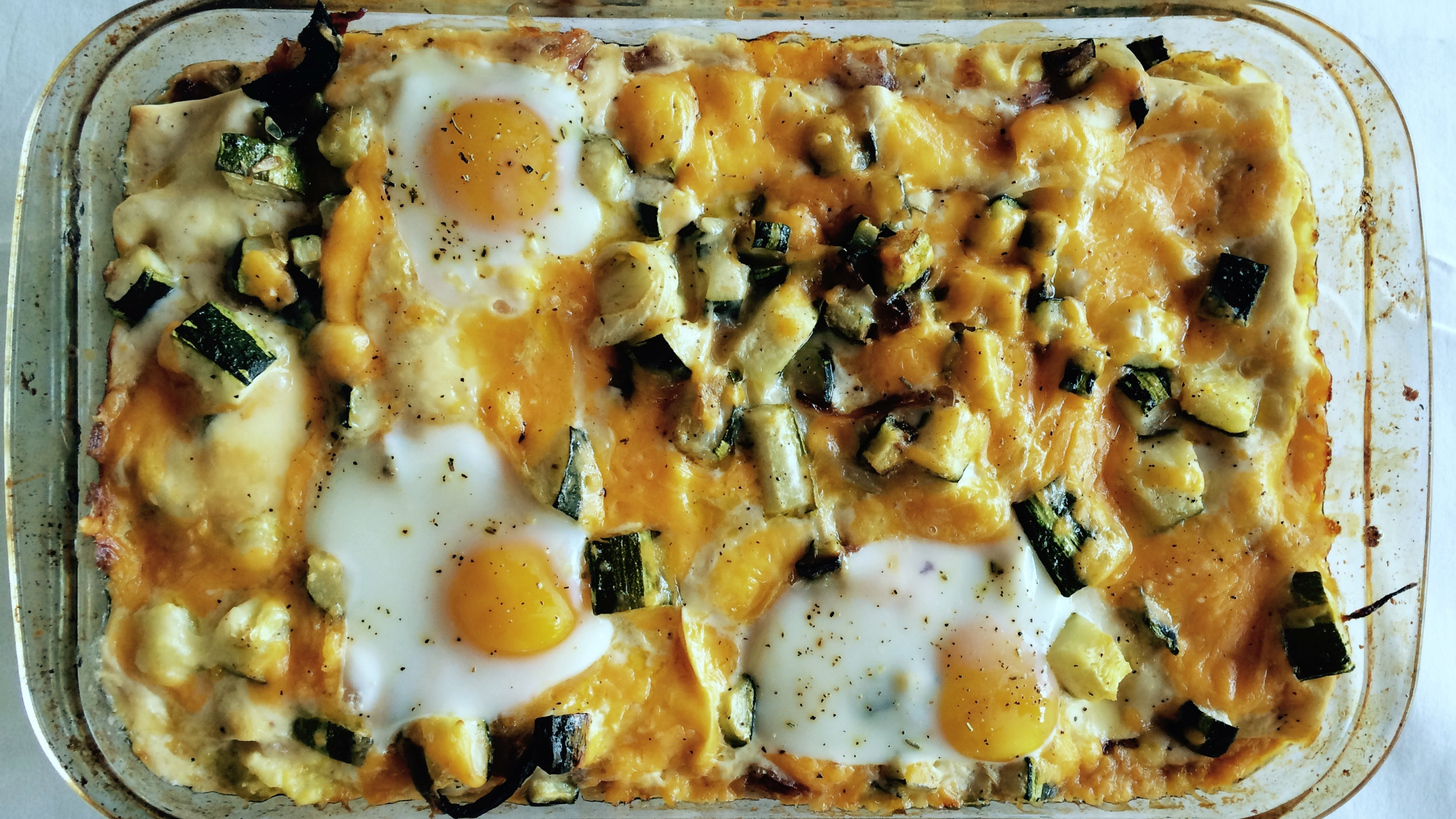 Egg In Lasagna
 This bacon and egg breakfast lasagna will make you drool