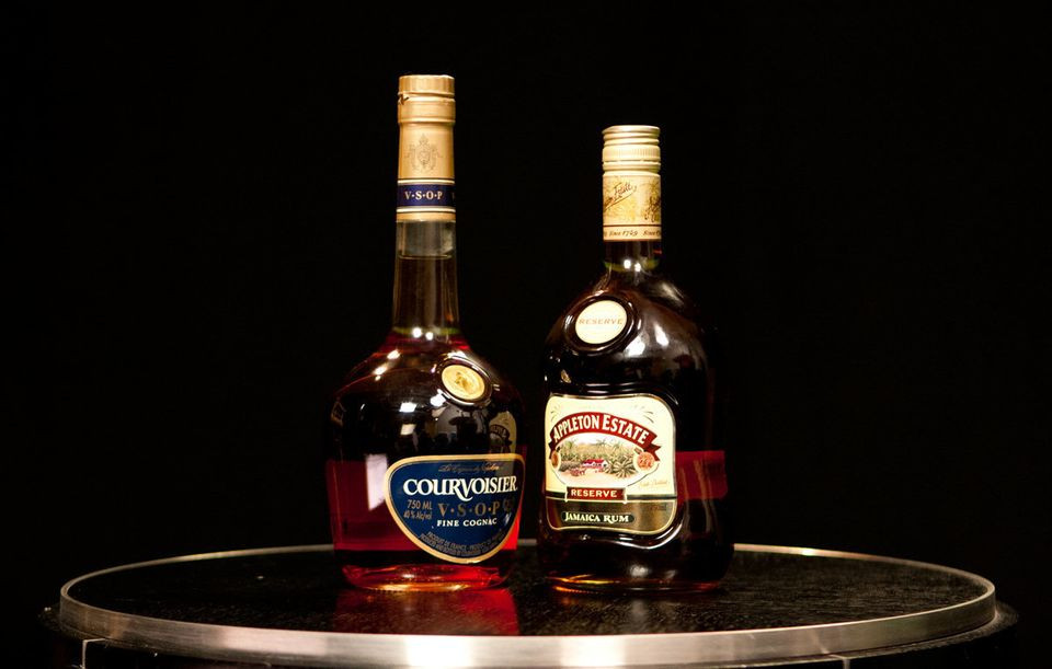 Eggnog Bourbon Or Rum
 Eggnog Taste Test The Best Liquors For Spiking Your