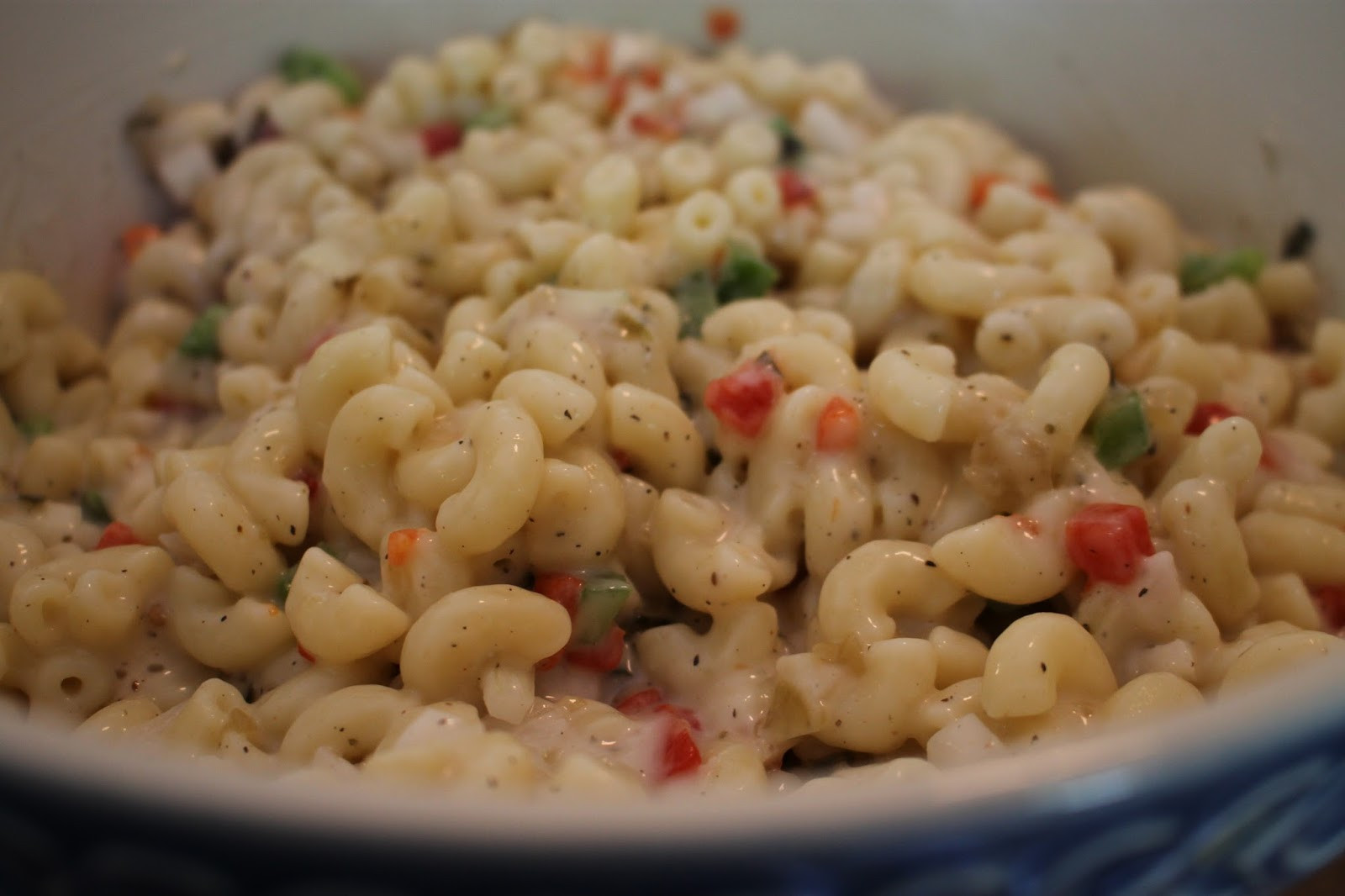 Elbow Macaroni Salad
 Recipes From Out The Blue Old Fashioned Macaroni Salad