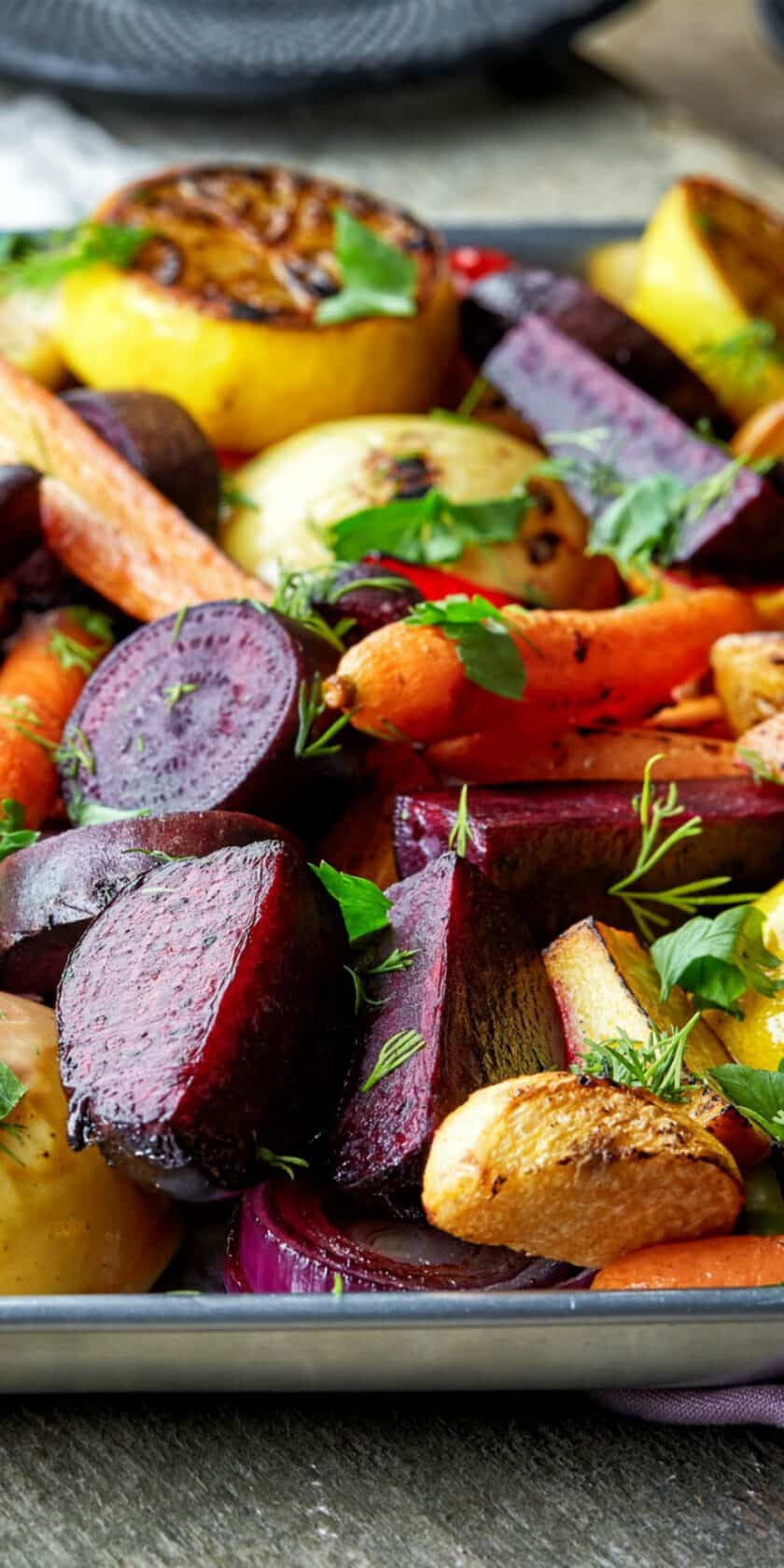 Fall Roasted Vegetables
 Roasted Fall Ve ables with Maple Thyme and Apple 31 Daily