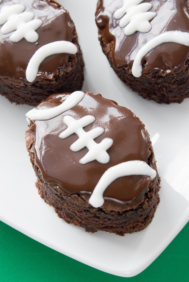 Football Desserts Recipes
 10 Super Bowl Party Tips and Recipes