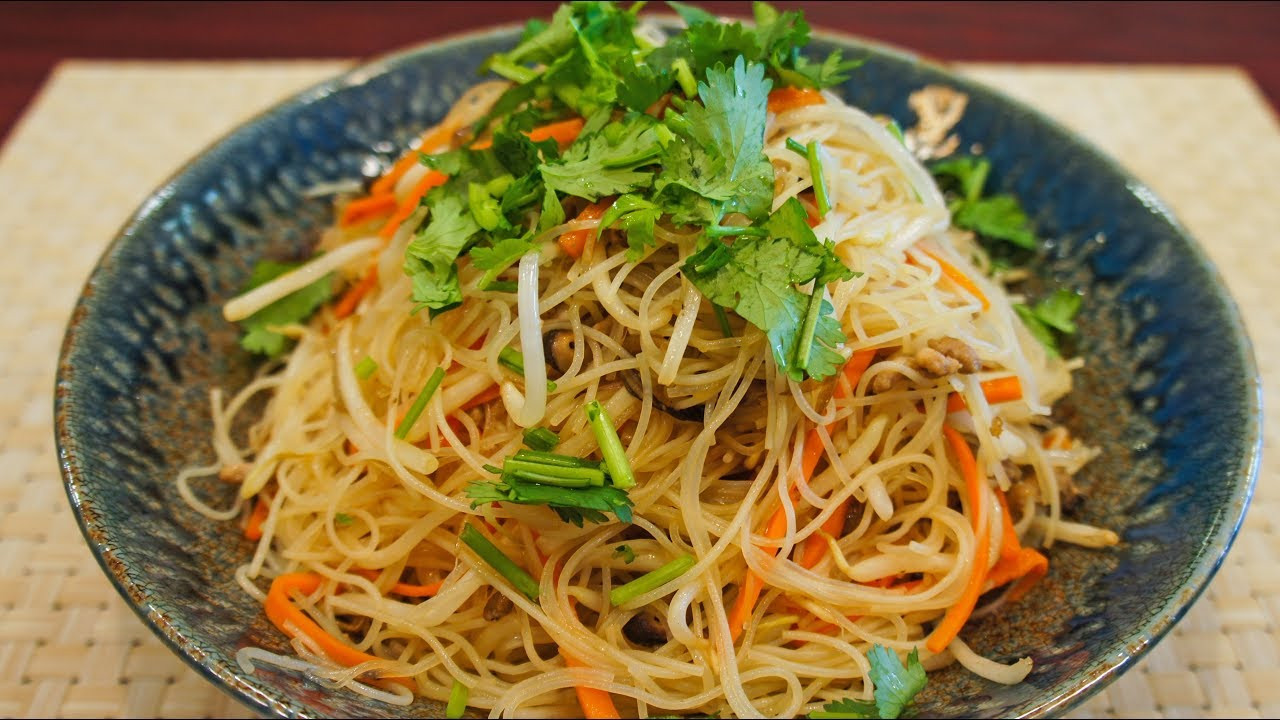 Fried Rice Noodles
 Taiwanese Stir Fried Rice Noodle Chow Me Fun 台式炒米粉