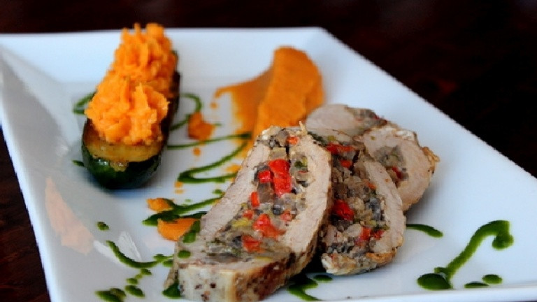 Gourmet Mashed Potatoes Recipes
 Pork stuffed with ve ables parsley sauce & mashed sweet