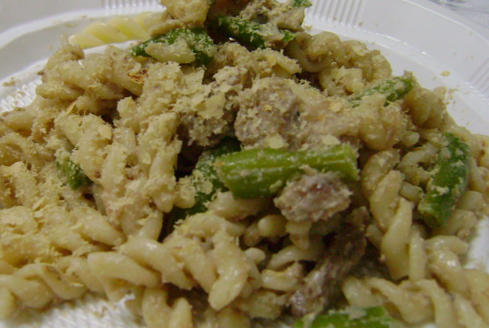 Gourmet Tuna Casserole
 Cooking Outside the Box Non dairy Gourmet "Tuna" Noodle