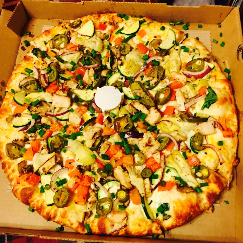 Gourmet Veggie Pizza
 gourmet veggie pizza with added chicken and