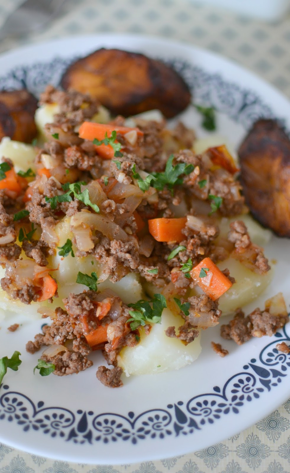 Ground Beef Potatoes
 Hot Eats and Cool Reads Ground Beef and Ve ables with