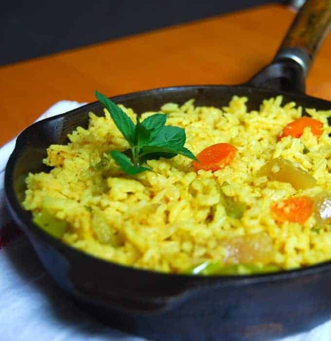 Indian Veg Fried Rice
 Indian Style Ve able Fried Rice From Scratch in 15