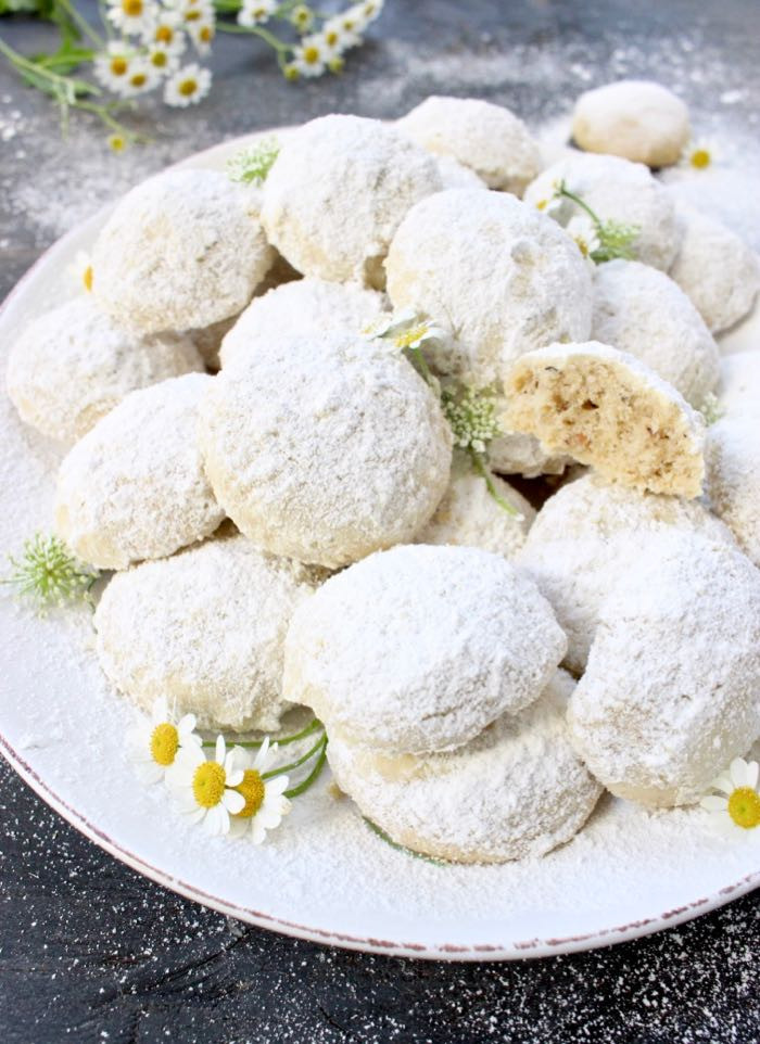 Italian Cookies Recipes
 Snowball Italian Wedding Cookies Recipe Vegan • Veggie