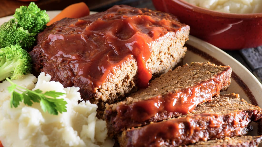 Meatloaf In Microwave
 How to Make an Amazing Meatloaf in the Microwave in Less