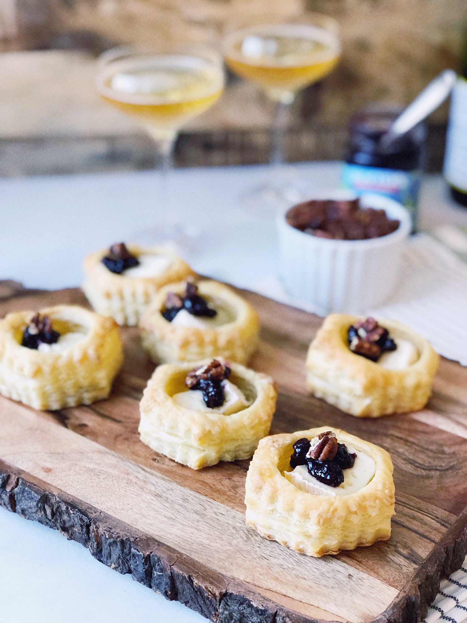 Mini Brie Puff Pastry Appetizers
 Brie & Jam Puff Pastry Bites Appetizer