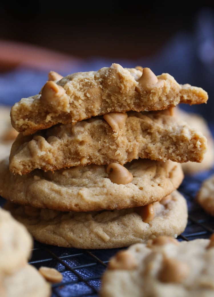 Peanutbutter Drop Cookies
 The Perfect Soft Peanut Butter Cookie