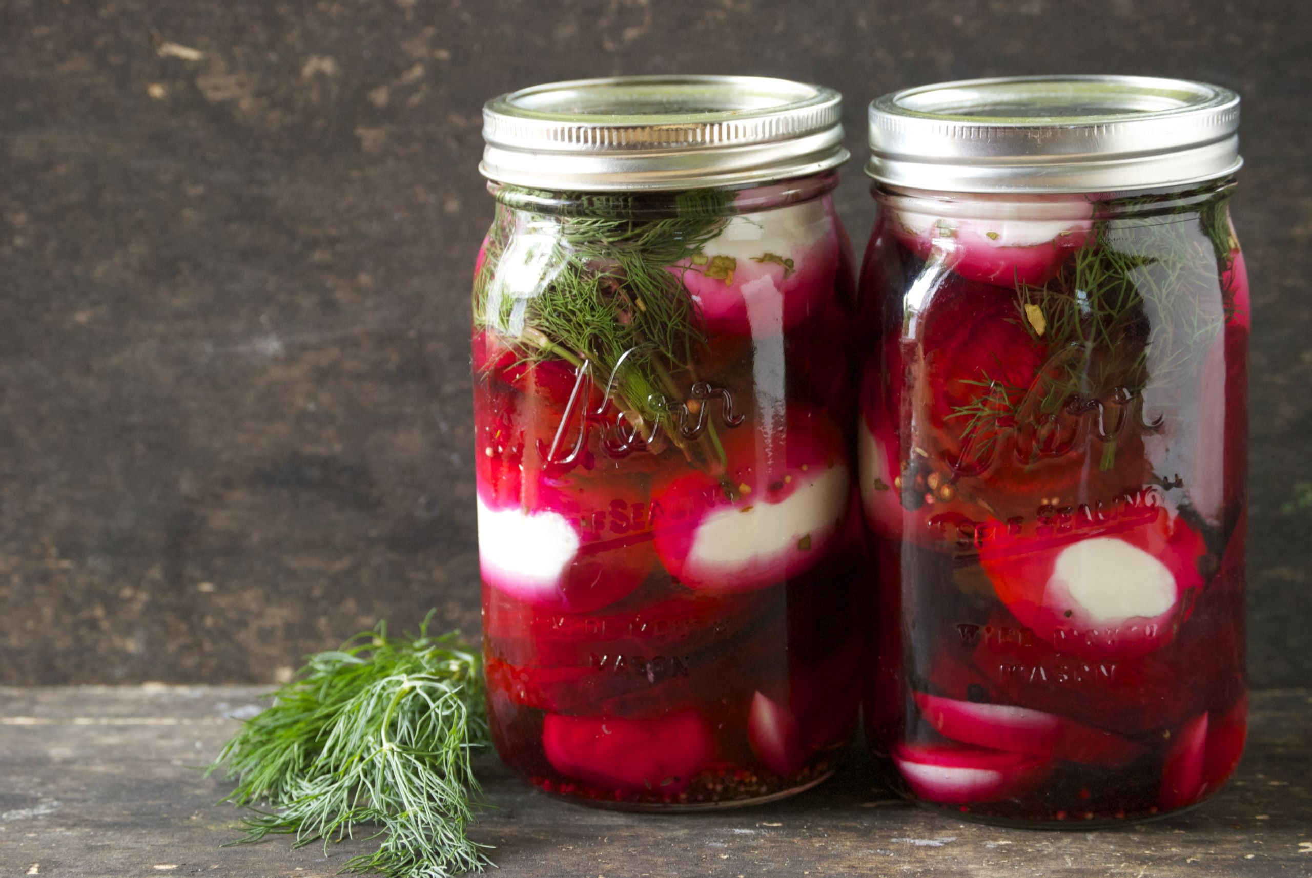 Pickled Beet Egg Recipe
 Pickled Eggs with Fresh Beets and Dill