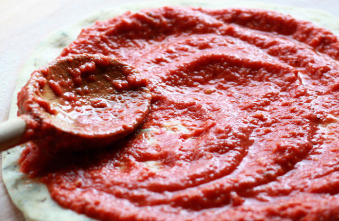 Pizza Sauce Tomato Paste
 5 Minute No Cook Fresh Tomato Pizza Sauce Kitchen Treaty