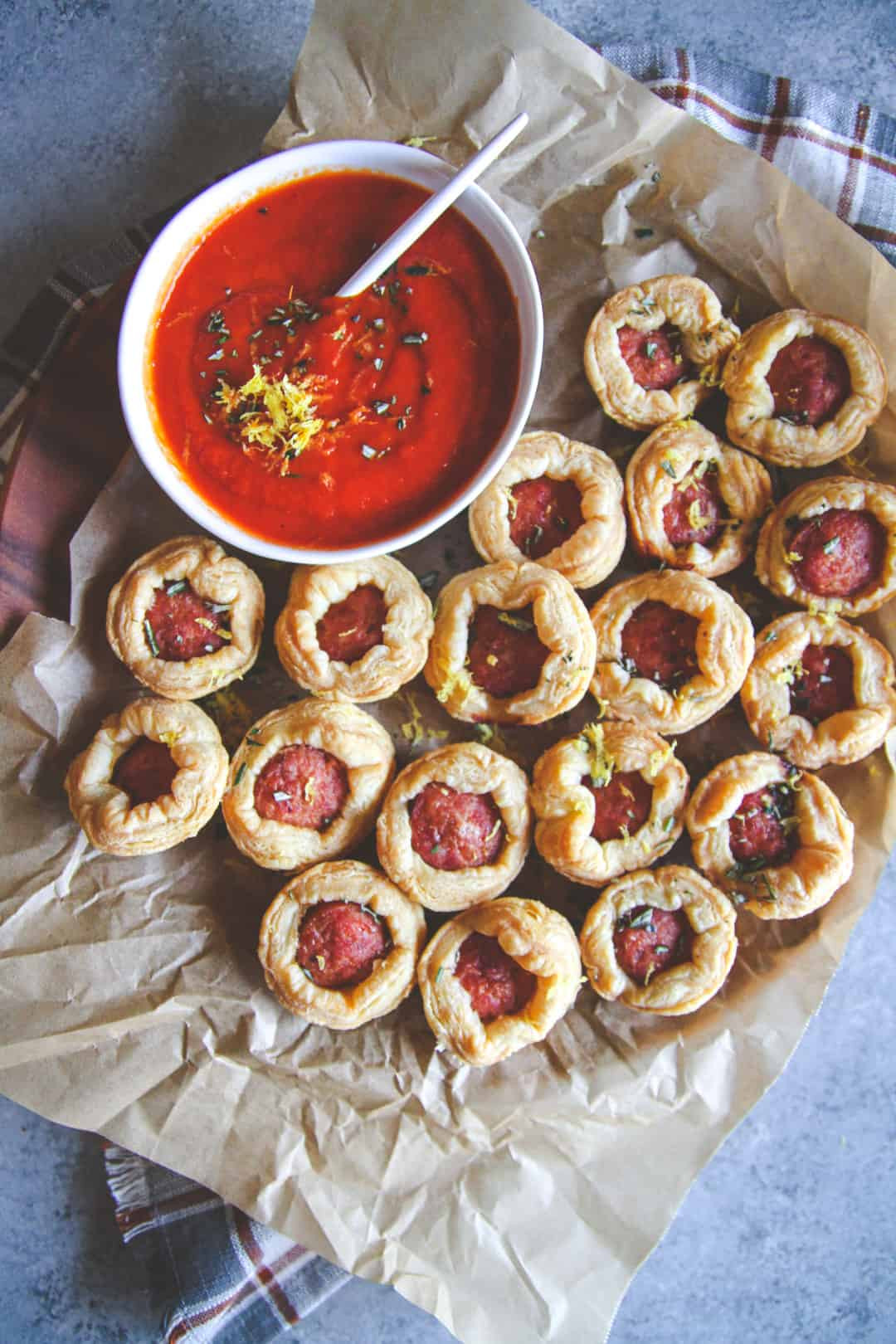 Puff Pastry Appetizers Recipe
 Sausage Puff Pastry Appetizer Recipe Sweetphi