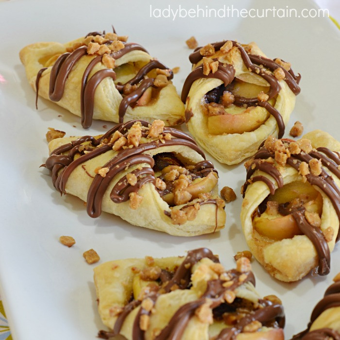 Puffed Pastry Recipes Desserts
 Puff Pastry Apple Hazelnut Wraps